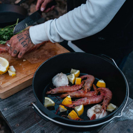 Казан чугунный Petromax Dutch Oven FT4.5 Essential 3,5 л