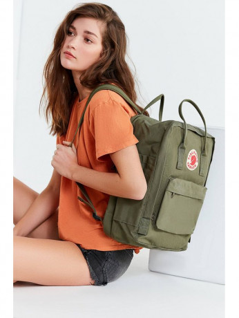 Рюкзак Fjallraven Kanken Laptop 15" 18 л Green Рюкзак Fjallraven Kanken Laptop 15" 18 л Green