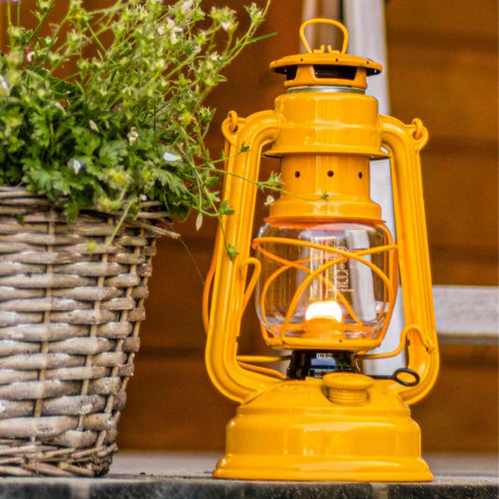 Керосиновая лампа Feuerhand Baby Special 276 Yellow