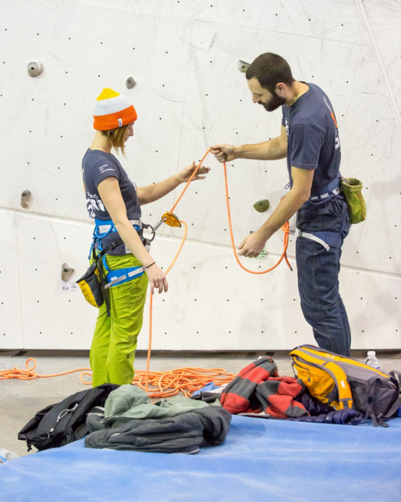 Система страховочная Petzl Corax Blue II