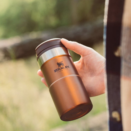 Термокружка Stanley Classic NeverLeak Travel Mug 0.25 л Maple Термокружка Stanley Classic NeverLeak Travel Mug 0.25 л Maple