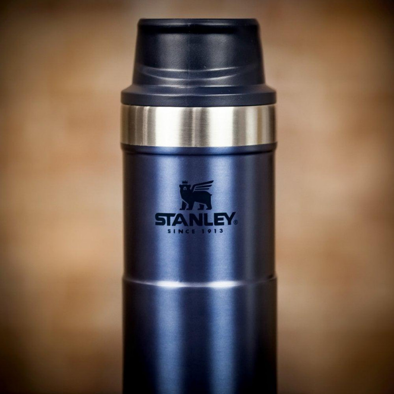 Термокружка Stanley Classic Trigger-Action Travel Mug 0.25 л Nightfall