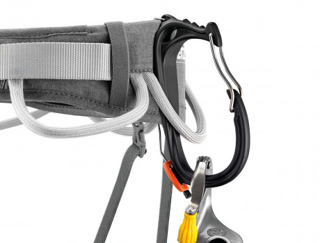Система страховочная Petzl Corax Grey II Система страховочная Petzl Corax Grey II